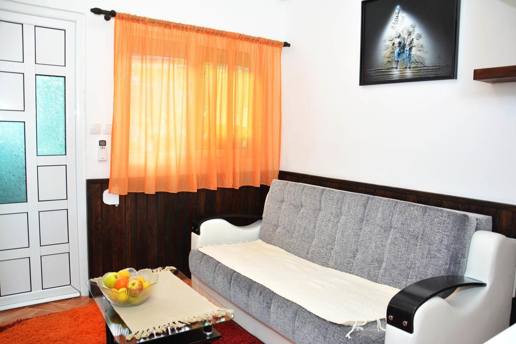 Apartment Milica Котор Екстер'єр фото