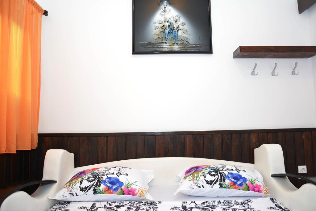 Apartment Milica Котор Екстер'єр фото
